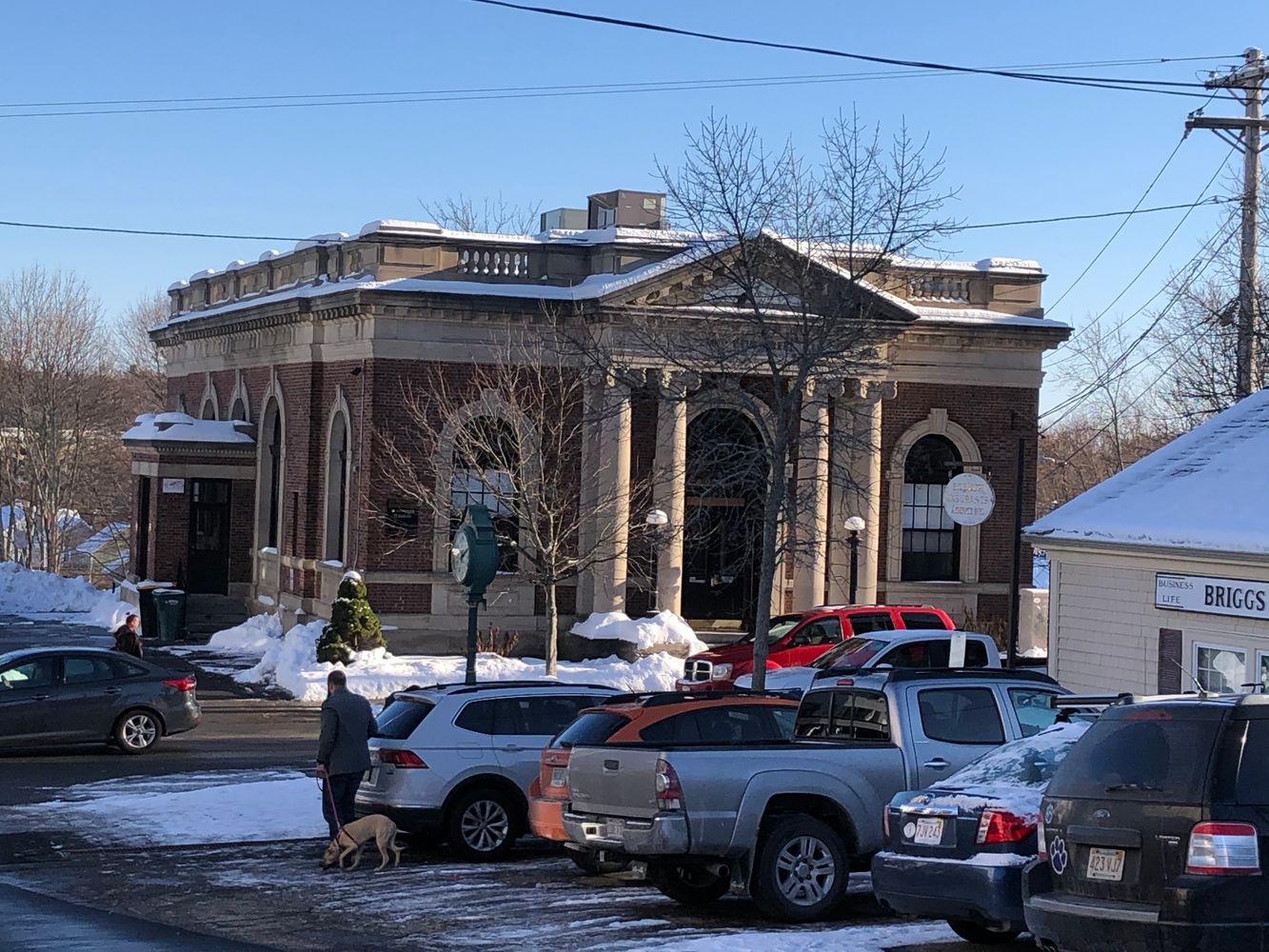 Amesbury Building : 100 Main St, Amesbury, MA 01913